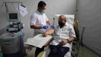 Ketua DPD RI Lakukan Suntik Vaksin Nusantara
