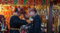 Irjen Kemendagri Dianugrahi Gelar Adat Oleh Sulthan Sekala Brak Kepaksian Pernong*