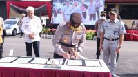 Kapolda Sumsel Irjen Pol Rahmad Wibowo Luncurkan Tiga Aplikasi Layanan Lalu Lintas menjelang Natal Tahun Baru 2023*