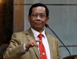 Mahfud MD : Agar Polri Usut Tuntas Fortuner yang Hancurkan Brio