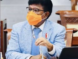 Menkominfo Jhonny G Plate Diperiksa 9 Jam di Kejagung