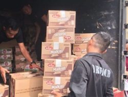 Polda Sumsel Berikan Bantuan Kepada Korban Banjir di Muratara