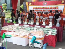 Polda Sumsel Musnahkan Ratusan Kilogram Barang Bukti Sabu-Pil Ekstasi