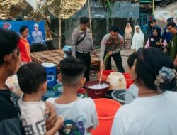 Peringati HUT Lalu Lintas ke – 69, Ditlantas Polda Lampung Beri Bantuan Air Bersih Kepada Masyarakat
