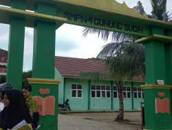 Plt Kepala SMPN 4 Gunung Sugih Diduga Langgar Aturan Jabatan dan Identitas Ganda