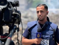 Jurnalis Al Jazeera, Anas Al -Sharif ketika melaporkan kondisi Gaza sebelum akhirnya dibunuh oleh Israel